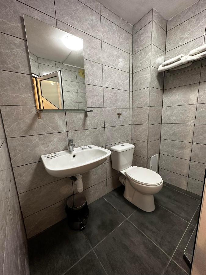 Casa Bucovineana Aparthotel Iasi Exterior foto